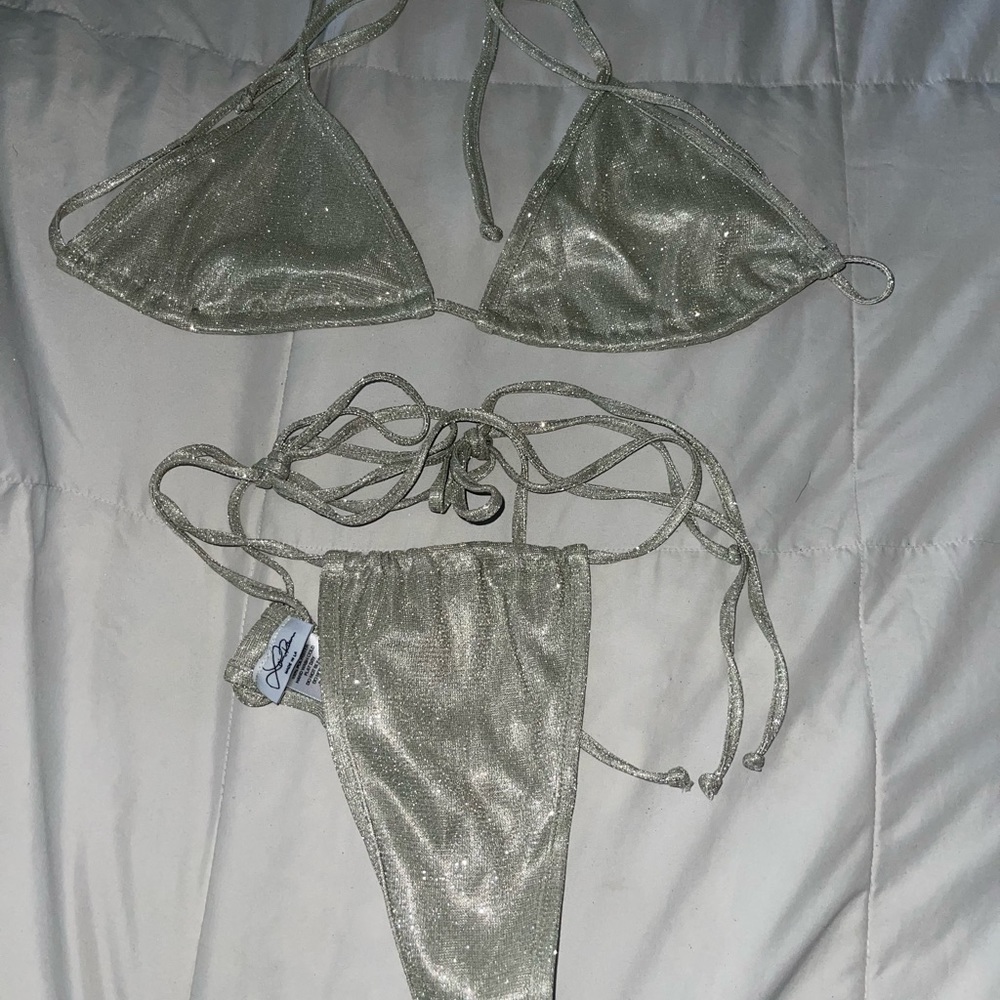 LAINA RAUMA- GLITTER STRING BIKINI